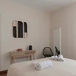 Domio - Elegante Oasi Con Terrazza