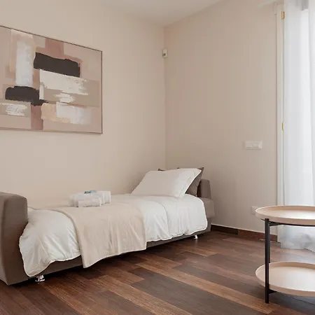 Domio - Elegante Oasi Con Terrazza